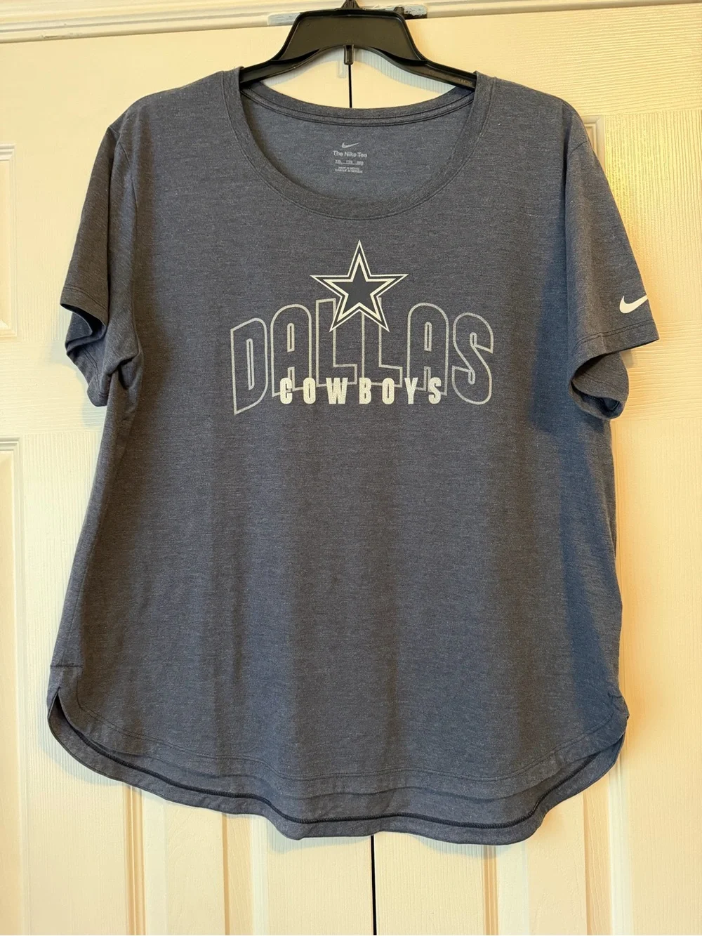 Nike Women’s Dallas Cowboys Heather Gray Short Sleeve Tee NFL